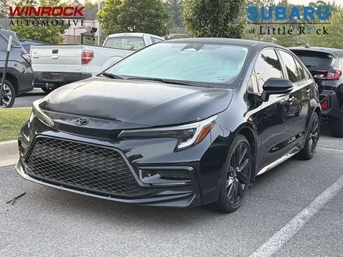 Used 2024 Toyota Corolla SE FWD image 1