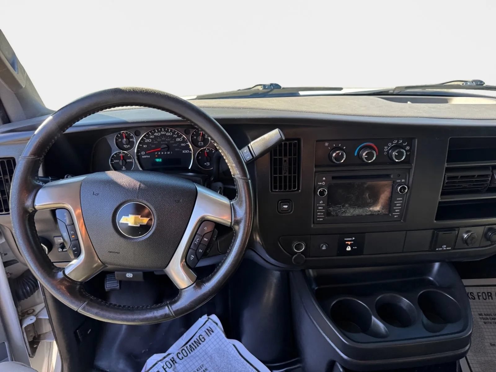 Used 2017 Chevrolet Express 2500 RWD image 11