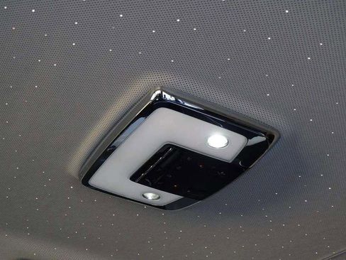 Certified 2025 Rolls-Royce Cullinan image 6