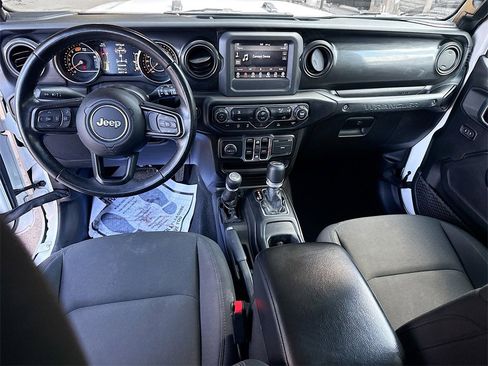 Used 2021 Jeep Wrangler Unlimited Sport image 25