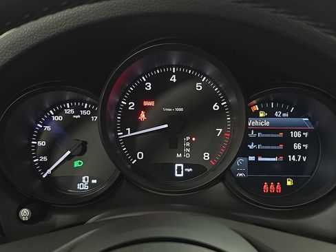 New 2026 Porsche Macan image 15