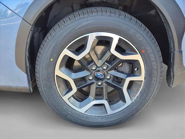 Used 2017 Subaru Crosstrek 2.0i Premium w/ Moonroof Package AWD/4WD image 10