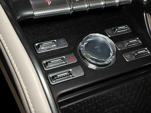 New 2026 Lincoln Nautilus Reserve w/ Jet Appearance Package image 26