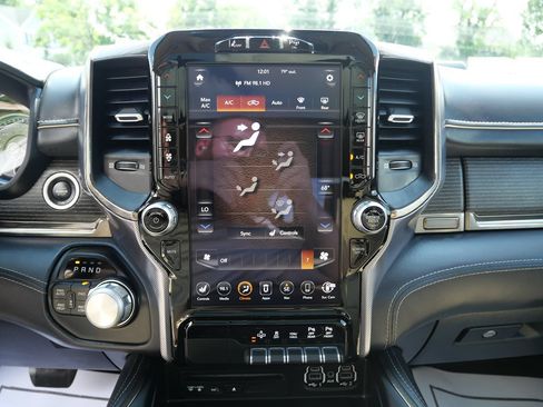 Used 2019 RAM 1500 Limited AWD/4WD image 14