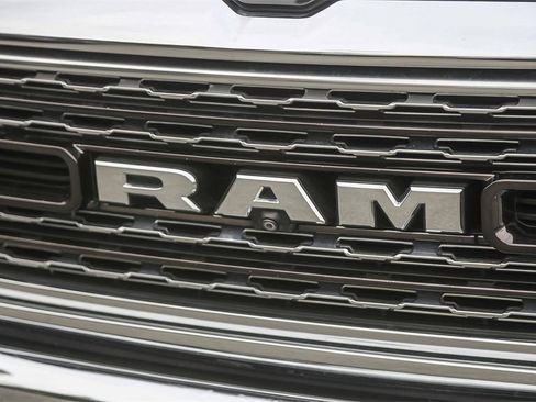 Used 2019 RAM 1500 Limited w/ Advanced Safety Group image 5