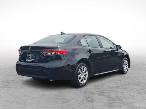 Used 2024 Toyota Corolla LE FWD image 6
