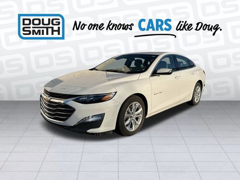 Used 2024 Chevrolet Malibu LT image 3