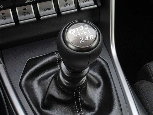 Used 2023 Toyota GR86 w/ ALL Weather Mat Package (TMS) RWD image 29