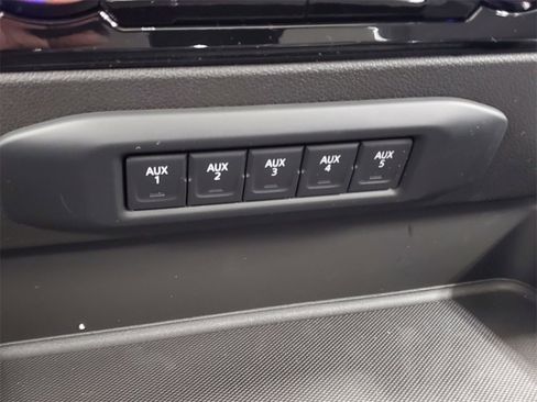 New 2026 GMC Sierra 2500 SLT w/ SLT Premium Package image 27