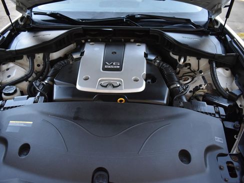 Used 2017 INFINITI Q70 L 3.7 w/ Deluxe Touring Package image 49