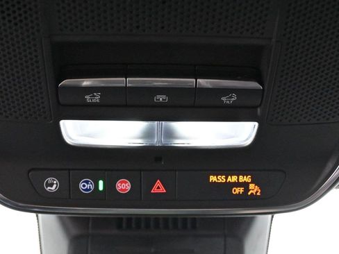 Used 2025 Chevrolet Equinox RS w/ Safety and Technology Package FWD image 28