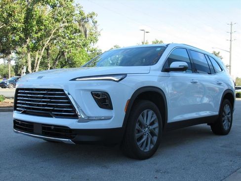 New 2026 Buick Enclave Preferred w/ Power Package image 3