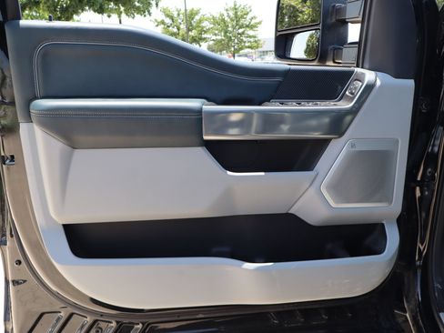 Used 2024 Ford F250 Limited w/ FX4 Off-Road Package AWD/4WD image 12