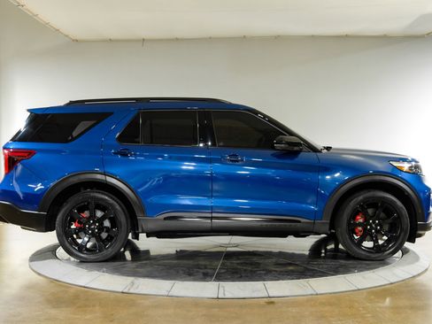 Used 2021 Ford Explorer ST w/ Equipment Group 401A AWD/4WD image 9