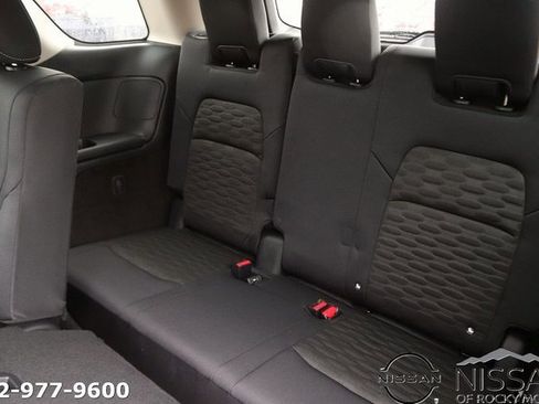 New 2025 Nissan Pathfinder SV image 14