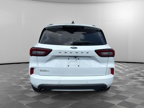 Used 2023 Ford Escape ST-Line w/ Tech Pack #1 FWD image 8
