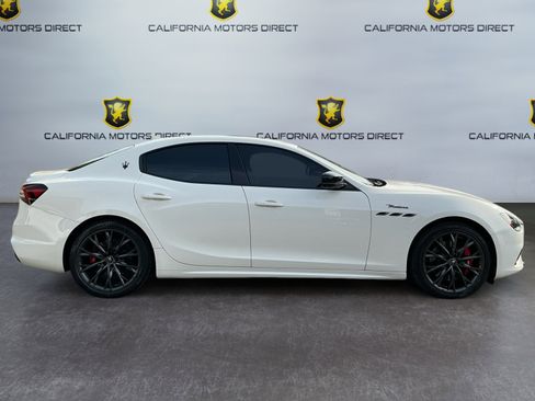 Used 2022 Maserati Ghibli Modena Q4 image 4