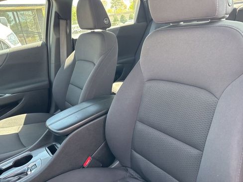 Used 2024 Chevrolet Malibu LT image 15