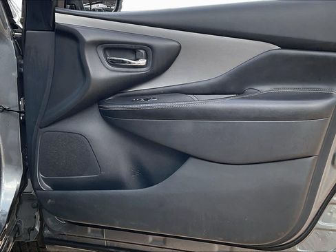 Used 2020 Nissan Murano SL w/ Moonroof Package AWD/4WD image 22
