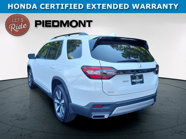 Certified 2025 Honda Pilot Elite image 8