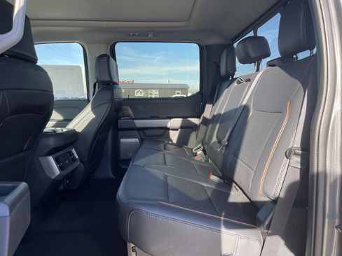 New 2026 Ford F250 Lariat w/ FX4 Off-Road Package image 37