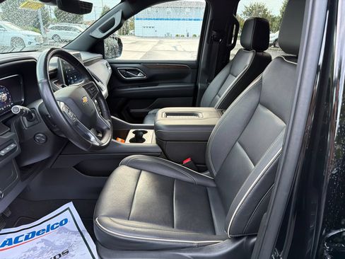 Used 2023 Chevrolet Tahoe Premier AWD/4WD image 30
