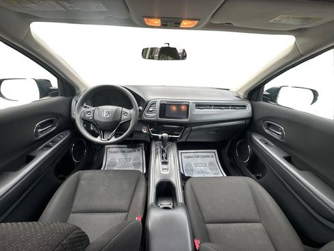 Used 2017 Honda HR-V EX image 22