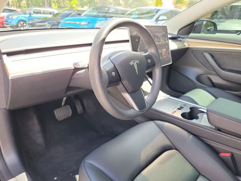 Used 2023 Tesla Model 3 Standard Range RWD image 18