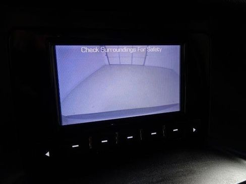 Used 2015 Chevrolet Tahoe LS AWD/4WD image 30