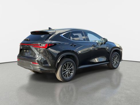 Used 2025 Lexus NX 250 FWD w/ Towing Package (2000 Lbs) image 2