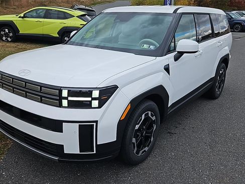 New 2026 Hyundai Santa Fe SE image 3