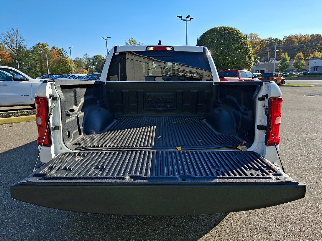 Used 2026 RAM 1500 Laramie AWD/4WD image 28