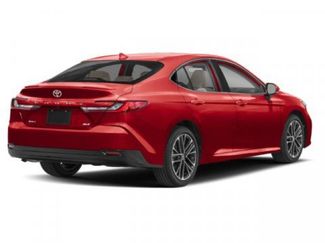 Used 2025 Toyota Camry XLE video 2