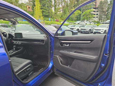 Used 2023 Honda CR-V EX-L image 12
