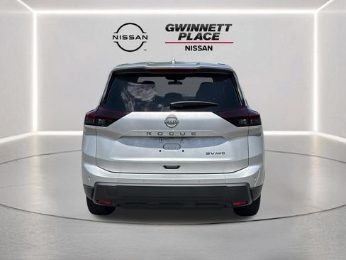Certified 2024 Nissan Rogue SV AWD/4WD image 22