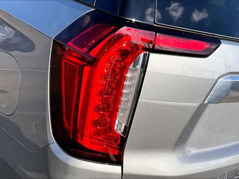 Certified 2023 GMC Yukon Denali w/ Denali Reserve Package image 29