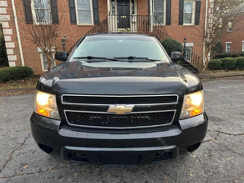 Used 2011 Chevrolet Tahoe LS w/ Convenience Package image 4