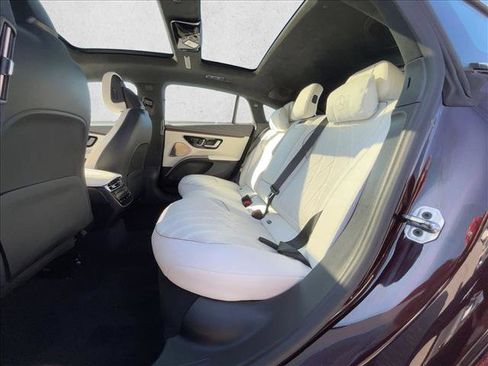 Certified 2023 Mercedes-Benz EQS 580 4MATIC Sedan image 21