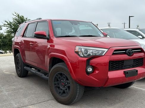 Certified 2024 Toyota 4Runner SR5 AWD/4WD image 3