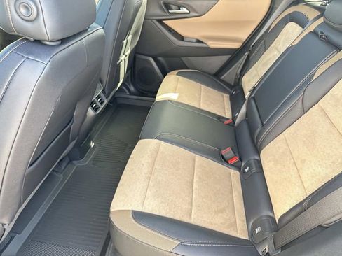 New 2026 Chevrolet Equinox ACTIV w/ Convenience Package III image 26