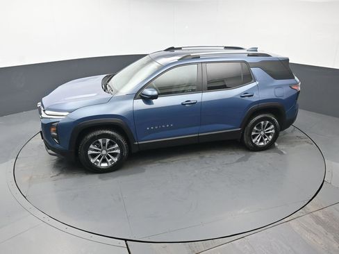 Used 2025 Chevrolet Equinox LT w/ Convenience Package II image 33