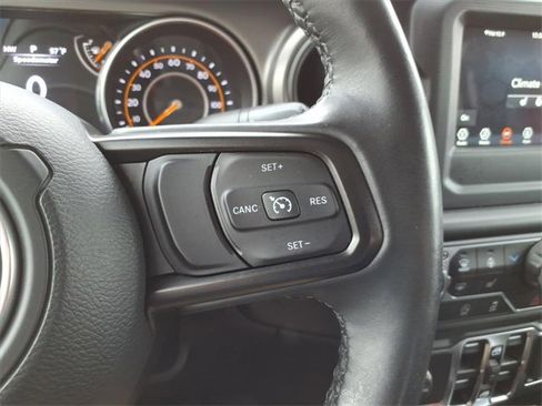 Used 2022 Jeep Gladiator Sport image 19