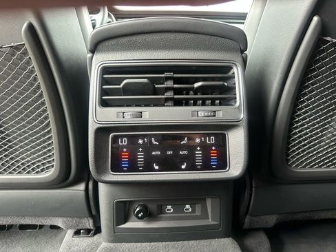 Certified 2025 Audi Q7 3.0T Prestige w/ Prestige Package image 27