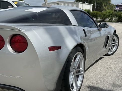 Used 2006 Chevrolet Corvette Z06 w/ Preferred Equipment Group RWD image 7