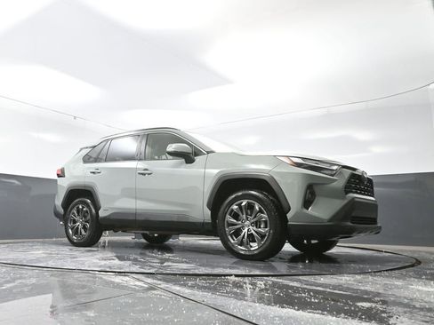 Used 2023 Toyota RAV4 XLE Premium image 51