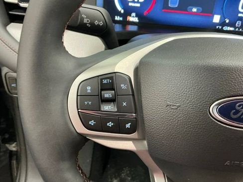 New 2026 Ford Explorer Active w/ Active Comfort Package AWD/4WD image 27