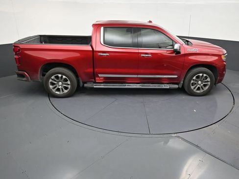 Used 2024 Chevrolet Silverado 1500 High Country RWD image 17