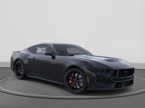 New 2026 Ford Mustang GT RWD image 7