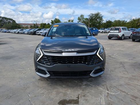 Certified 2023 Kia Sportage EX FWD image 3