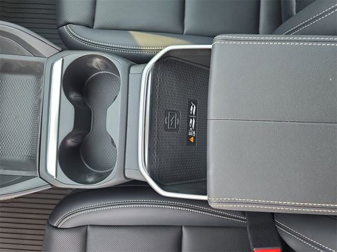 New 2026 GMC Terrain Elevation w/ Elevation Premium Package image 25